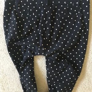 J. Crew Pants & Jumpsuits - J crew stretch Capri pants. Size 12 J. Crew Pants & Jumpsuits - J crew stretch Capri pants. Size 12